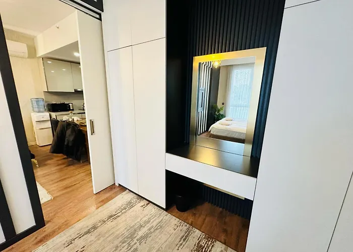 Апартаменты Lux Next To Outlet In High Floor 26