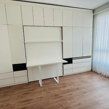 Lux Next To Outlet In High Floor 26 * 伊斯坦布尔