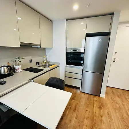 Apartment Lux Next To Outlet In High Floor 26 Istanbul