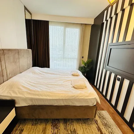 Lux Next To Outlet In High Floor 26 Apartment Istanbul