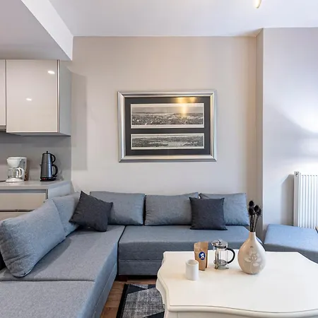 Lux Next To Outlet In High Floor 26 * Istanbul