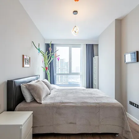 Lux Next To Outlet In High Floor 26 Apartment *