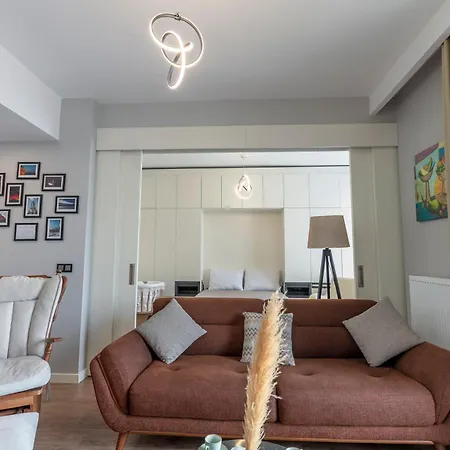 Lux Next To Outlet In High Floor 26 伊斯坦布尔