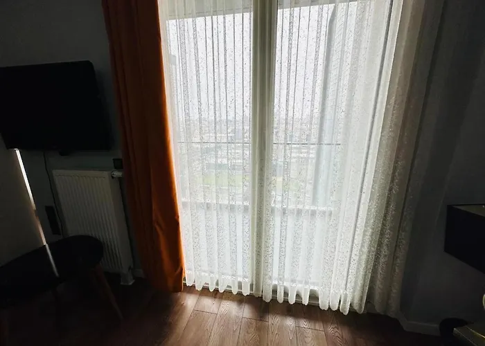 公寓 Lux Next To Outlet In High Floor 26