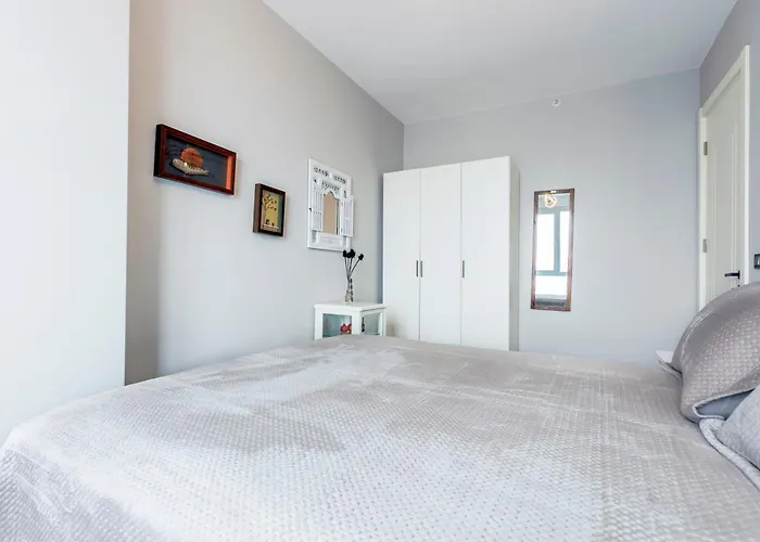 公寓 Lux Next To Outlet In High Floor 26