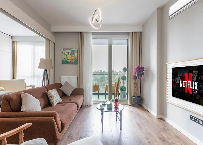 Lux Next To Outlet In High Floor 26 * 伊斯坦布尔