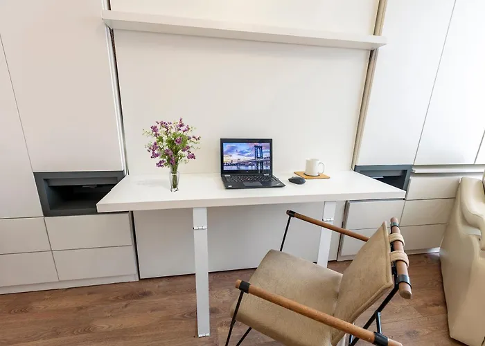 Lux Next To Outlet In High Floor 26 伊斯坦布尔