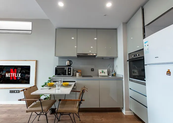 Lux Next To Outlet In High Floor 26 伊斯坦布尔