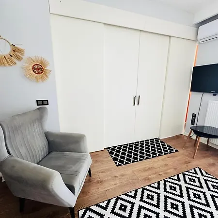 Lux Next To Outlet In High Floor 26 דירה *